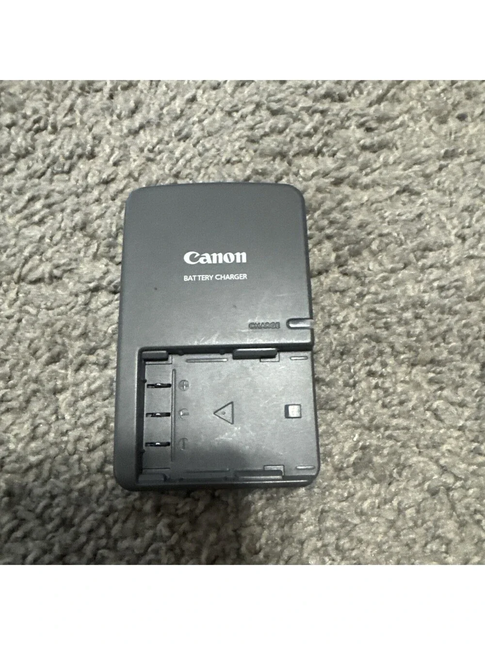 Canon CB-2LW Battery Charger for LP-E5 Digital Camera Batteries OEM